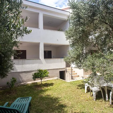 Adora Apartment