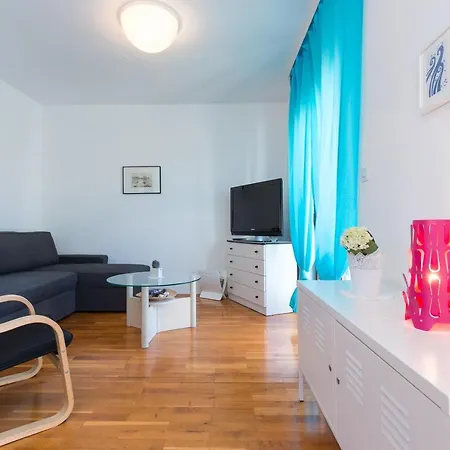 Apartment Adora