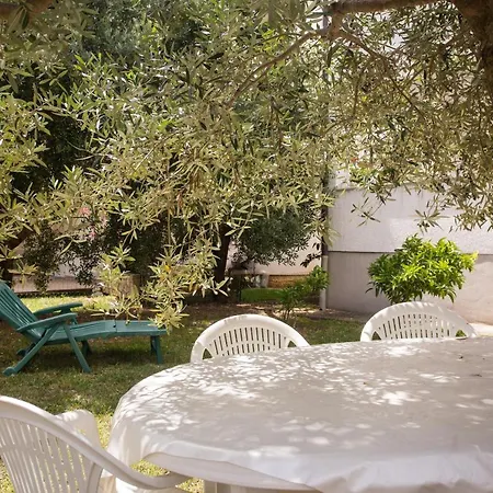 Adora Appartamento *